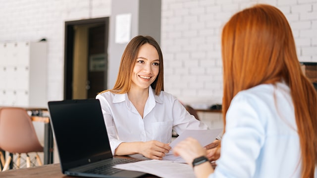 Was ist Shadowing beim Coaching für Führungskräfte?